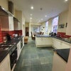 Photo 4: Kitchen