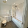 Photo 3: En-suite Bathroom