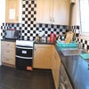 Photo 7: Kitchen