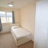 Photo 4: Room 1