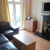 Photo 4: Lounge