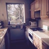 Photo 2: kitchen