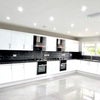 Photo 6: Kitchen