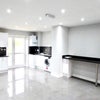 Photo 7: Kitchen