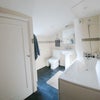 Photo 7: Bathroom 2