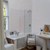 Photo 7: bathroom