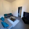 Photo 6: Lounge area 
