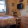 Photo 2: Single Bedroom