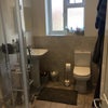 Photo 5: 3 shower rooms