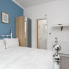 Photo 3: Modern double room with ensuite - only £595including ALL bills!