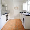 Photo 5: Kitchen