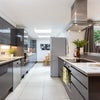 Photo 4: Modern spacious kitchen