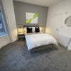 Photo 5: Bedroom 4 en-suite & kitchenetten 