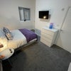 Photo 2: Bedroom 2 en-suite