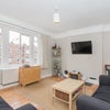Bright 3 Double Bed Flat Close to Public Transport