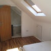 Photo 3: Loft single