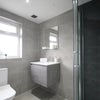 Photo 2: Private Ensuite