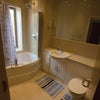 Photo 4: En suite