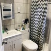 Photo 3: Bathroom 