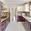 Photo 5: Kitchen