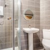 Photo 8: Ground floor bedroom en-suite