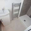 Photo 5: Room 1 en-suite 