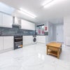 Photo 1: Beautiful kitchen 