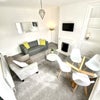 Photo 2: Living Room