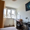 Photo 4: Bedroom