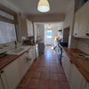 Photo 4: Kitchen 