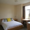 Photo 4: Bedroom