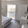 Photo 4: Bedroom