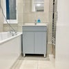 Photo 4: Bathroom