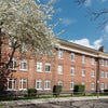 Photo 7: Exterior