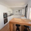 Photo 6: Kitchen