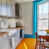 Photo 3: kitchen