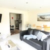 Photo 2: The lounge