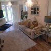 Photo 6: Living room 