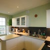 Photo 2: kitchen