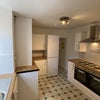 Photo 2: Kitchen