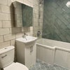 Photo 2: En-suite