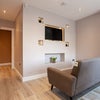 Photo 7: Lounge area