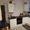 Photo 5: kitchen