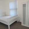 Photo 4: Bedroom furnishings