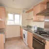 Photo 5: kitchen