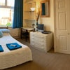 Photo 7: Bedroom