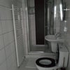 Photo 2: En suite