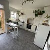 Photo 3: Kitchen
