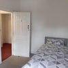 Photo 2: room