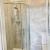 Photo 4: En-suite